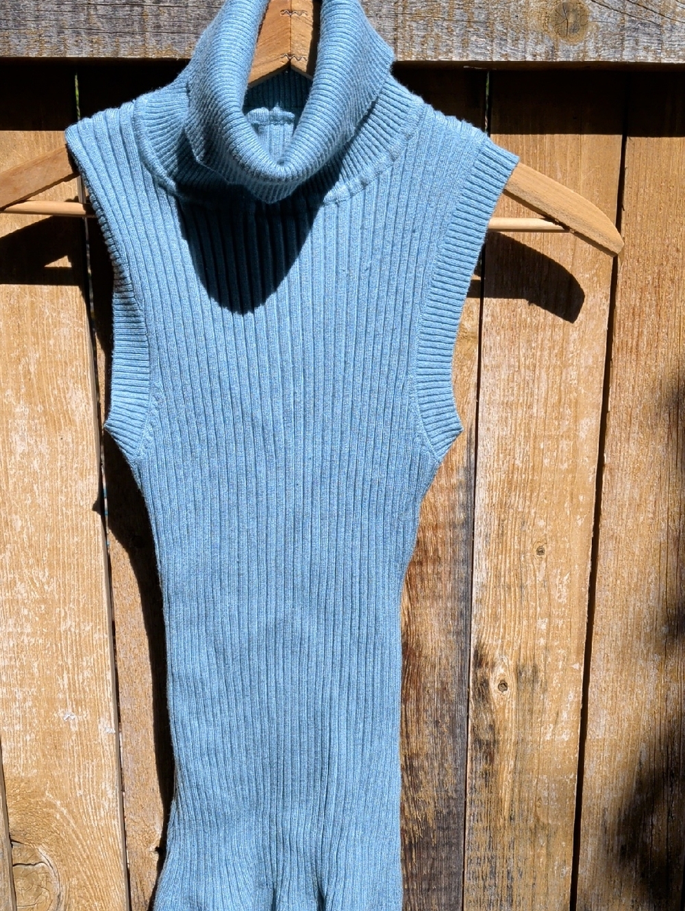 Sleeveless Ribbed Turtleneck‎ Sweater Top - Blue